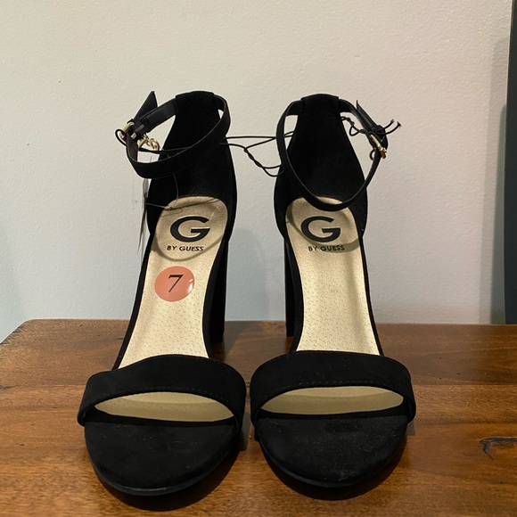 guess black suede heels